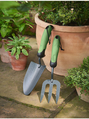 Green fingers